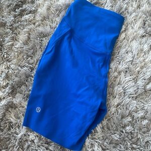 Lululemon base pace 6” short
